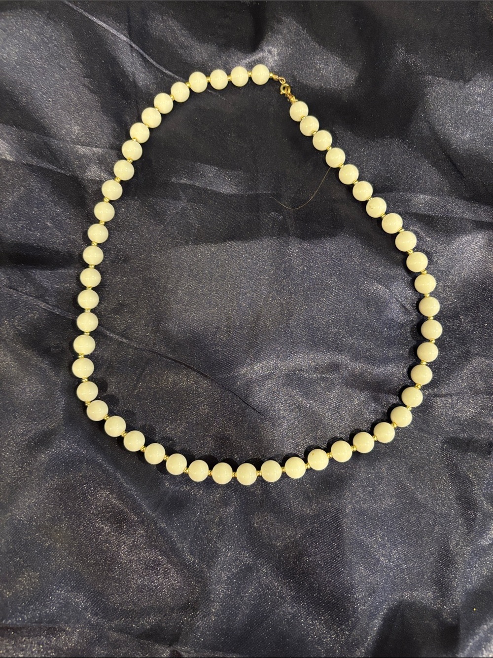 Classic Ivory Bead Necklace - Unbranded